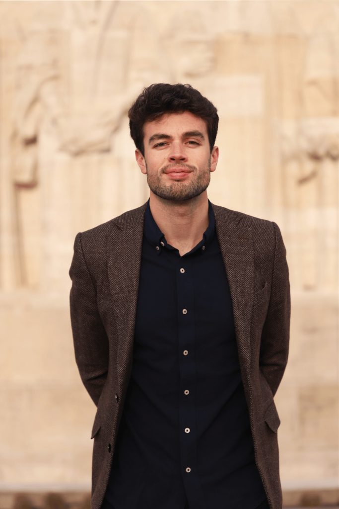 Maxime Barthassat, consultant au sein de l'association Lyoxa oeuvrant pour le monde associatif genevois