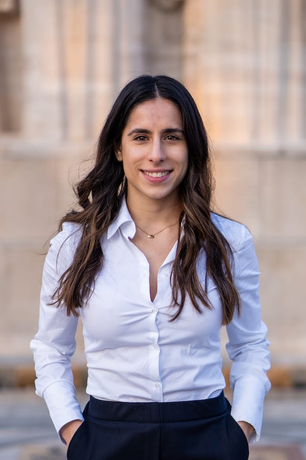 Mélissa Gündüz, membre opérationnelle de l'association Lyoxa oeuvrant pour le monde associatif genevois